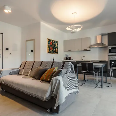 Tiburtina 659 Apartman Róma